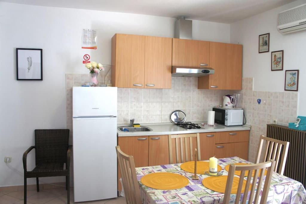 Sea View Apartment Klanice Esterno foto